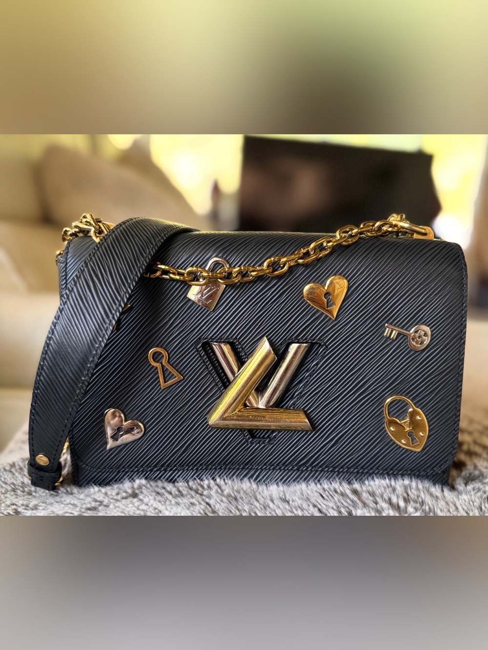 Louis Vuitton Epi Love Lock Twist MM